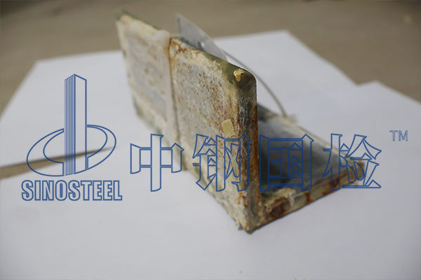 鹽霧試驗腐蝕后的試件